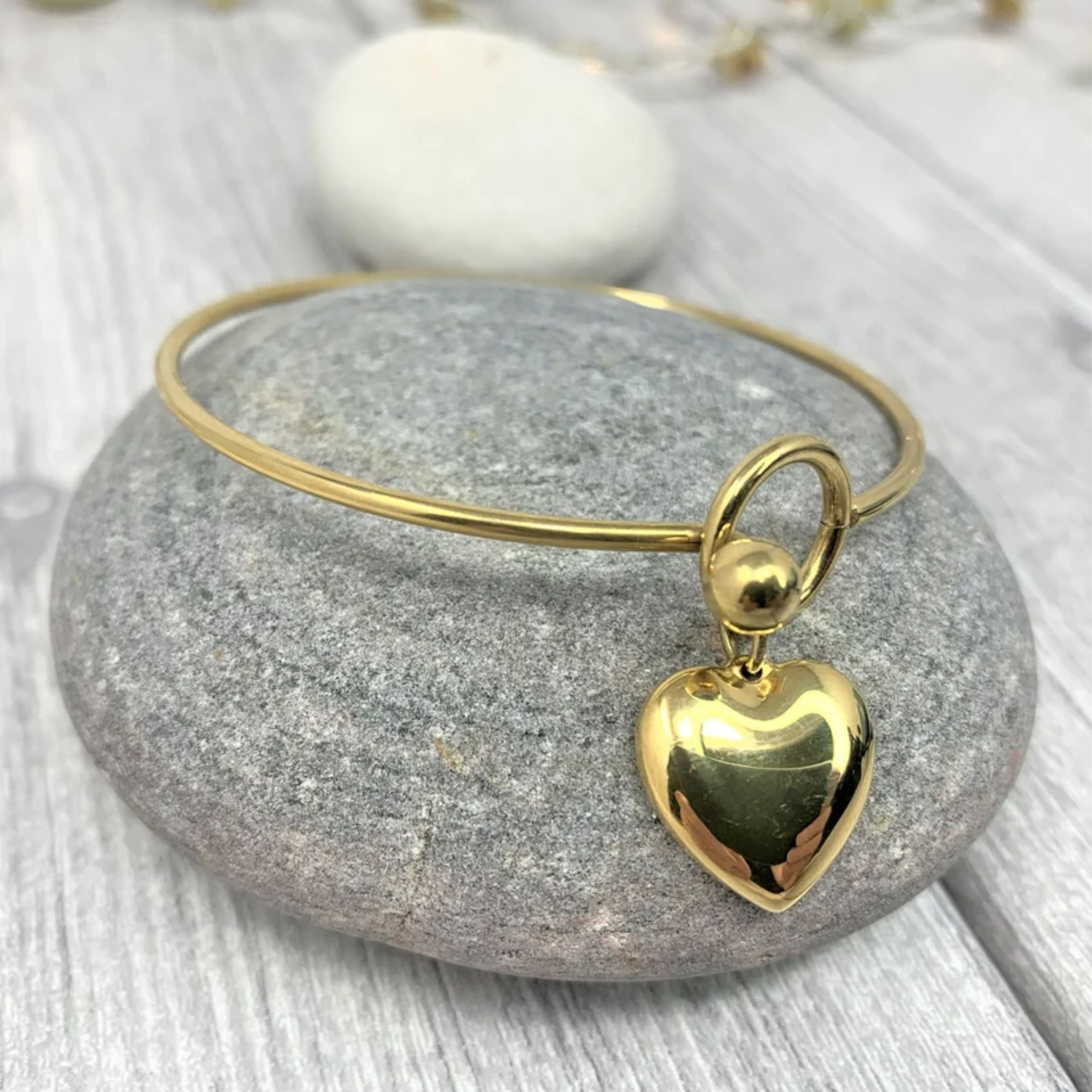 Ladies Personalised Gold Heart Bracelet